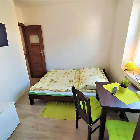 Sloneczne Pokoje U Ewy Na Mlynskiej Wladyslawowo Exterior photo